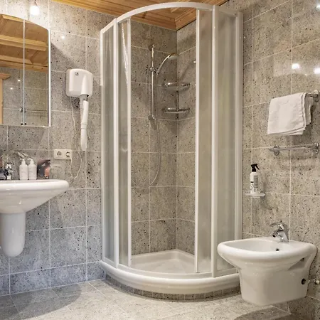 Kitz Hills Mondschein Chalet *